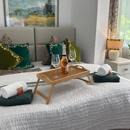 Neue Stilvolle Nr 3 Nur 10 Min Zu Fuss Von Legoland Entfernt 75m2 Eg, Terrasse Mit Waldblick, Wunderschoener Garten, Whirlpool Auf Der Terrasse, Grosses Bad, Ruhige Lage, Erholung, Waldweg15 My Luxury Kleinkotz