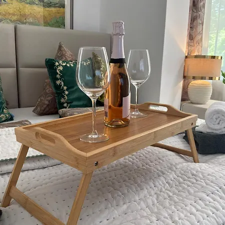 Apartment Neue Stilvolle Nr 3 Nur 10 Min Zu Fuss Von Legoland Entfernt 75m2 Eg, Terrasse Mit Waldblick, Wunderschoener Garten, Whirlpool Auf Der Terrasse, Grosses Bad, Ruhige Lage, Erholung, Waldweg15 My Luxury