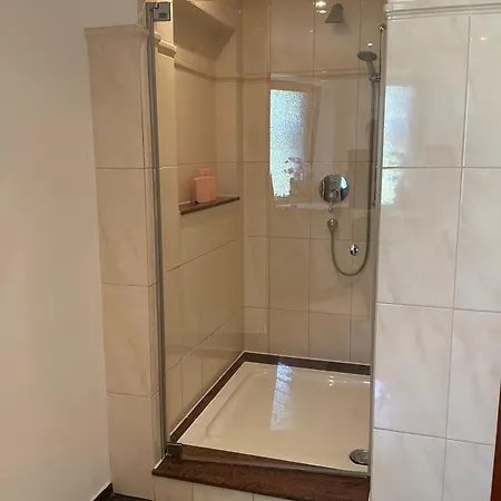 شقة Neue Stilvolle Nr 3 Nur 10 Min Zu Fuss Von Legoland Entfernt 75m2 Eg, Terrasse Mit Waldblick, Wunderschoener Garten, Whirlpool Auf Der Terrasse, Grosses Bad, Ruhige Lage, Erholung, Waldweg15 My Luxury *