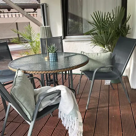 Neue Stilvolle Nr 3 Nur 10 Min Zu Fuss Von Legoland Entfernt 75m2 Eg, Terrasse Mit Waldblick, Wunderschoener Garten, Whirlpool Auf Der Terrasse, Grosses Bad, Ruhige Lage, Erholung, Waldweg15 My Luxury Kleinkötz